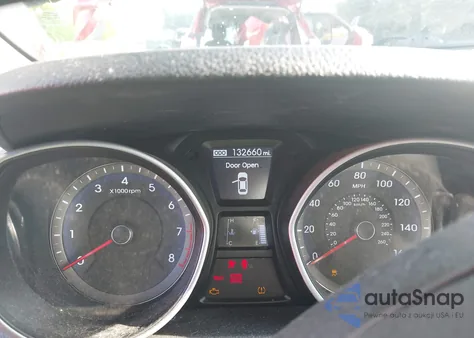 2014 Hyundai Elantra Gt z USA, uszkodzony, nr VIN KMHD35LH4EU218283